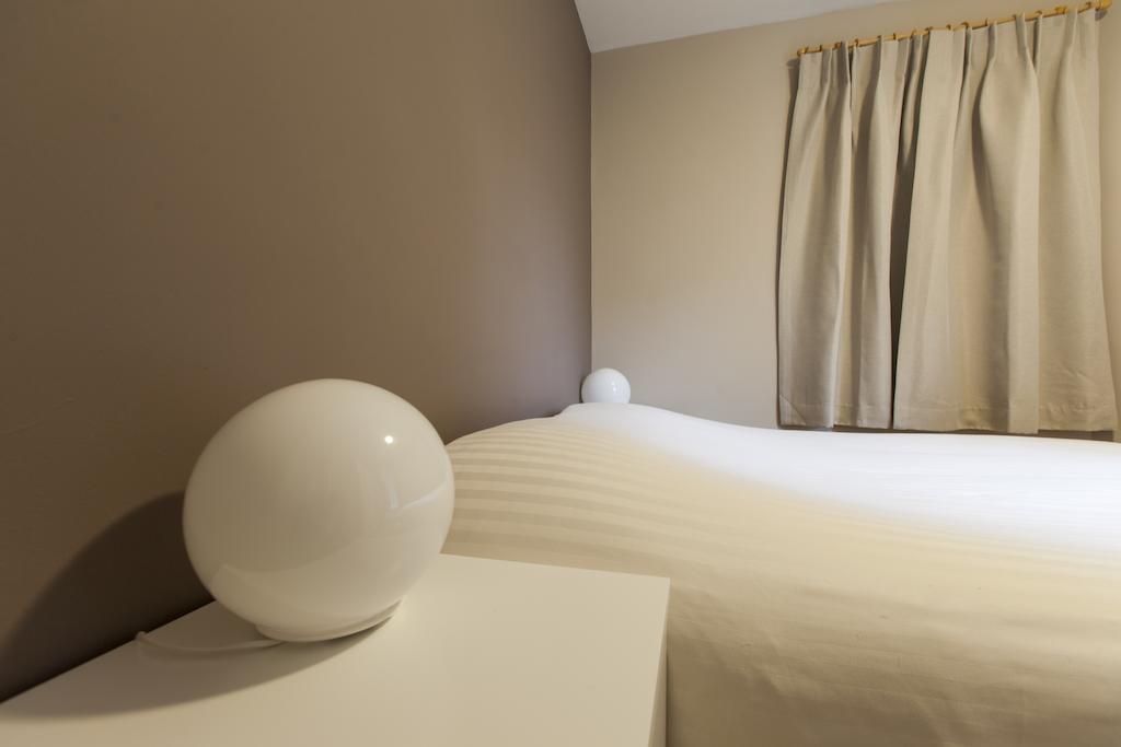Madou City Center Apartment Brussels Phòng bức ảnh