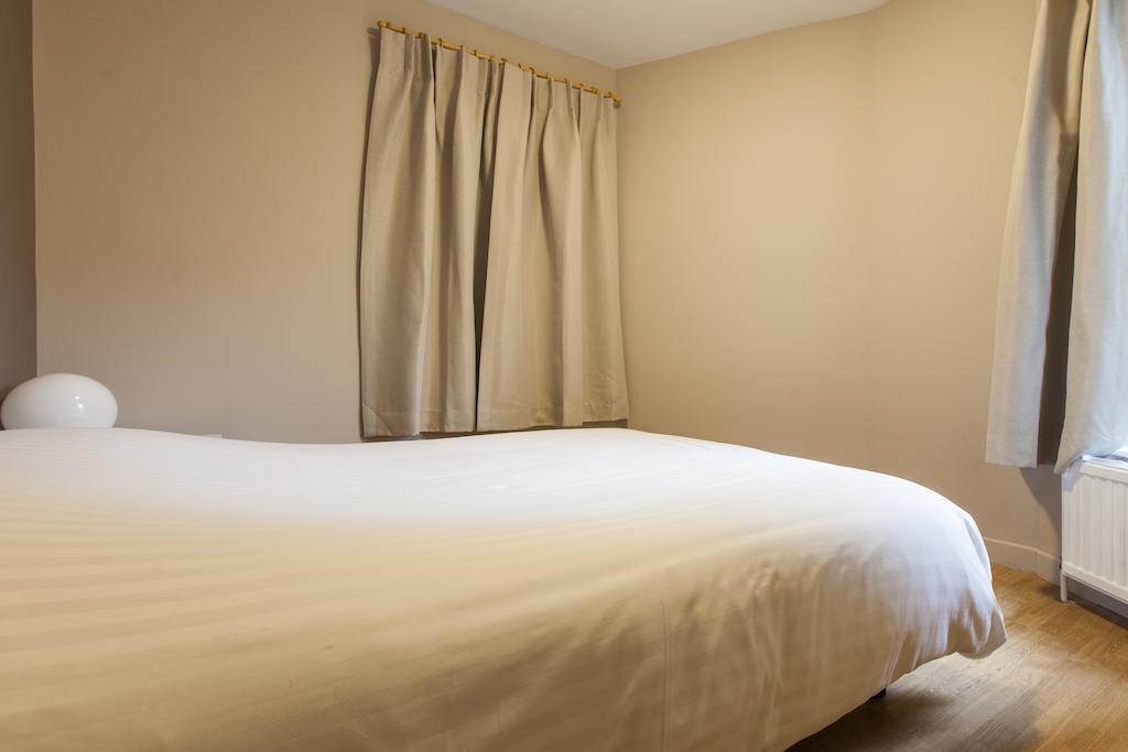 Madou City Center Apartment Brussels Phòng bức ảnh