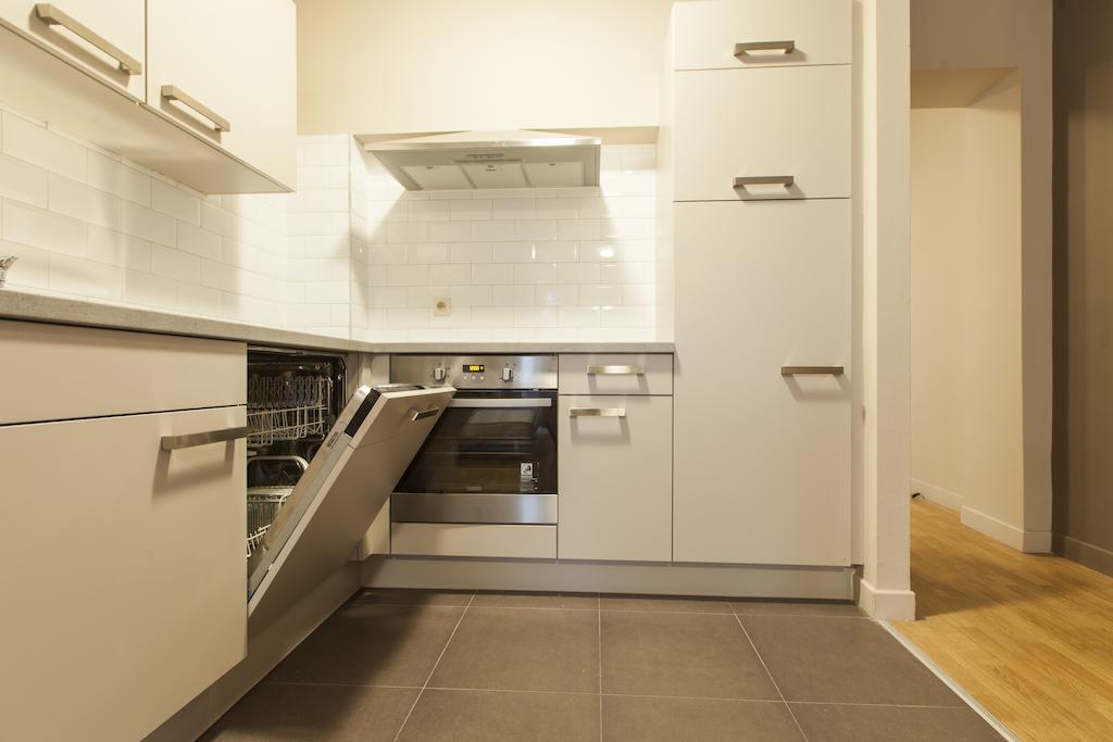 Madou City Center Apartment Brussels Phòng bức ảnh